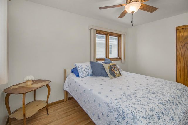 1669 Clarence Street, Saint Paul, MN 55106