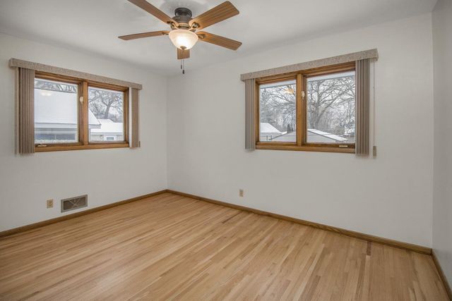 1669 Clarence Street, Saint Paul, MN 55106