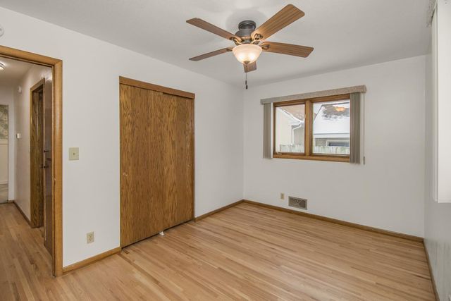 1669 Clarence Street, Saint Paul, MN 55106