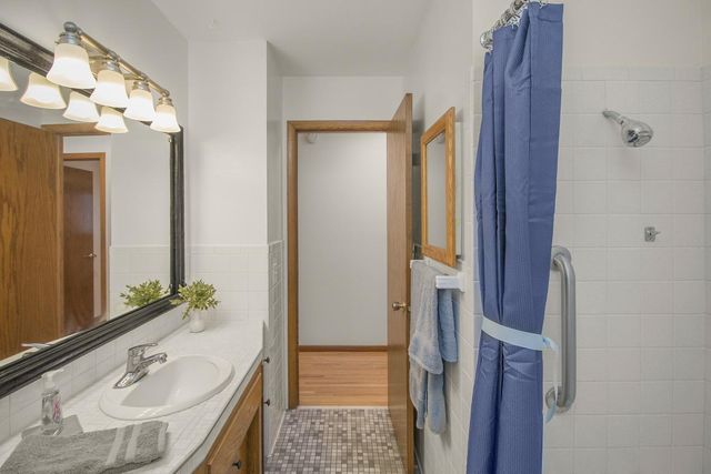 1669 Clarence Street, Saint Paul, MN 55106