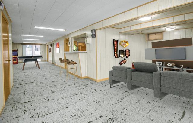 1669 Clarence Street, Saint Paul, MN 55106