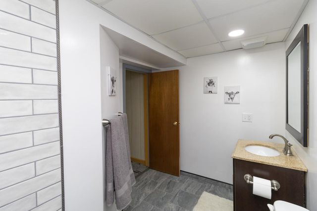 1669 Clarence Street, Saint Paul, MN 55106