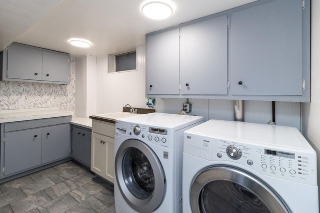 1669 Clarence Street, Saint Paul, MN 55106