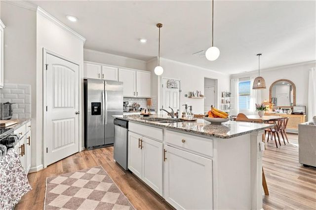 5748 Screech Owl Drive, Flowery Branch, GA 30542