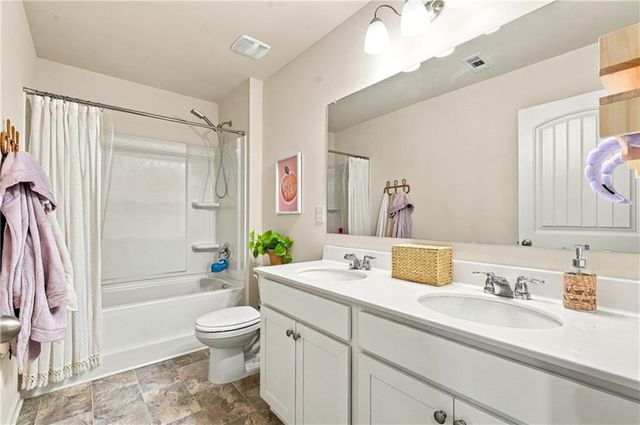 5748 Screech Owl Drive, Flowery Branch, GA 30542
