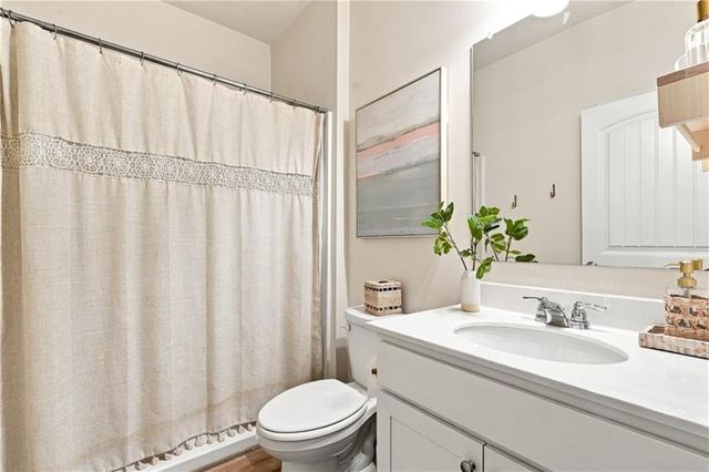 5748 Screech Owl Drive, Flowery Branch, GA 30542