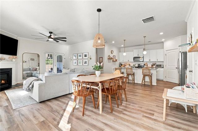 5748 Screech Owl Drive, Flowery Branch, GA 30542