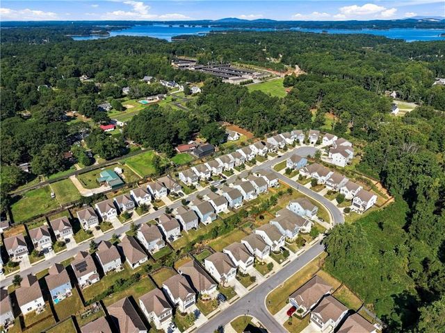 5748 Screech Owl Drive, Flowery Branch, GA 30542