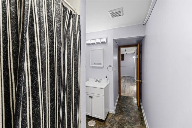 7612 E 51st Terrace, Kansas City, MO 64129