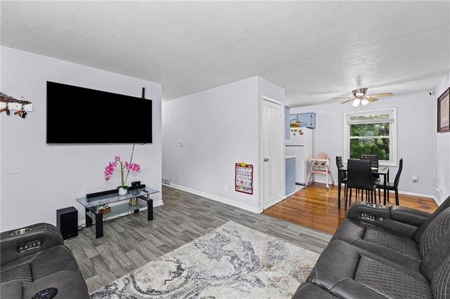 7612 E 51st Terrace, Kansas City, MO 64129