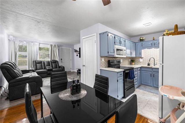 7612 E 51st Terrace, Kansas City, MO 64129