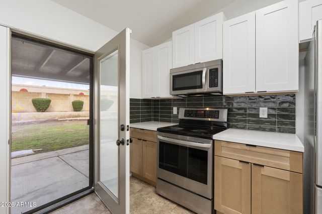 14434 N 26th Avenue, Phoenix, AZ 85023