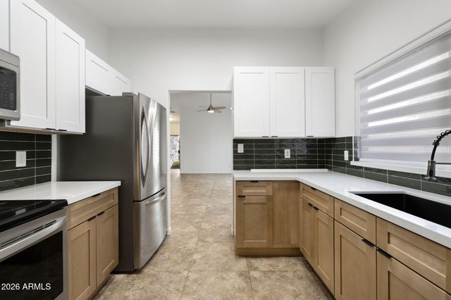 14434 N 26th Avenue, Phoenix, AZ 85023