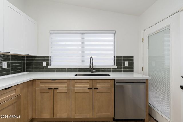 14434 N 26th Avenue, Phoenix, AZ 85023