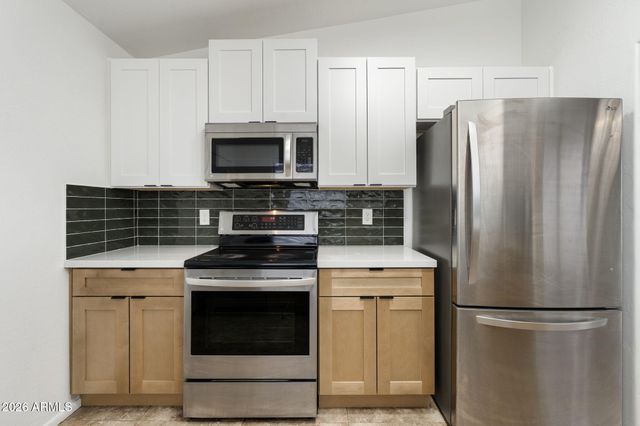 14434 N 26th Avenue, Phoenix, AZ 85023