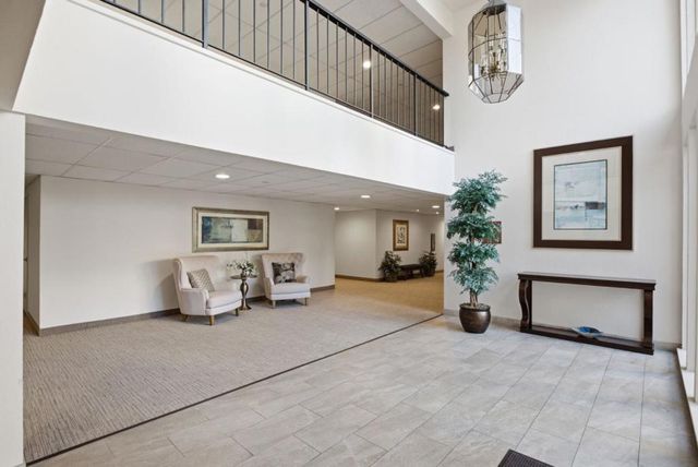 226 W Edith Avenue 33, Los Altos, CA 94022