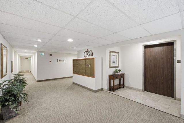 226 W Edith Avenue 33, Los Altos, CA 94022