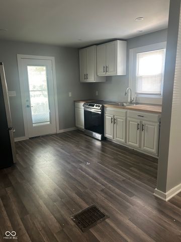 3906 Hoyt Avenue, Indianapolis, IN 46203