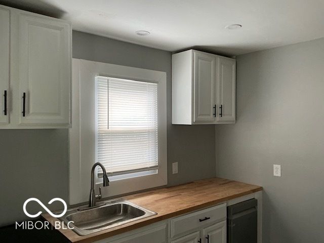 3906 Hoyt Avenue, Indianapolis, IN 46203