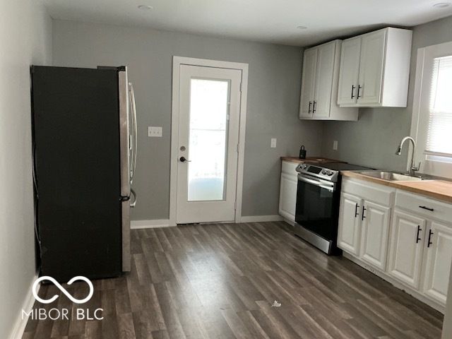 3906 Hoyt Avenue, Indianapolis, IN 46203
