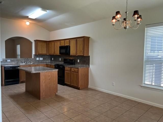 2134 Thorn Berry Creek Lane, Katy, TX 77449