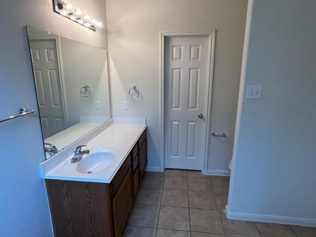 2134 Thorn Berry Creek Lane, Katy, TX 77449