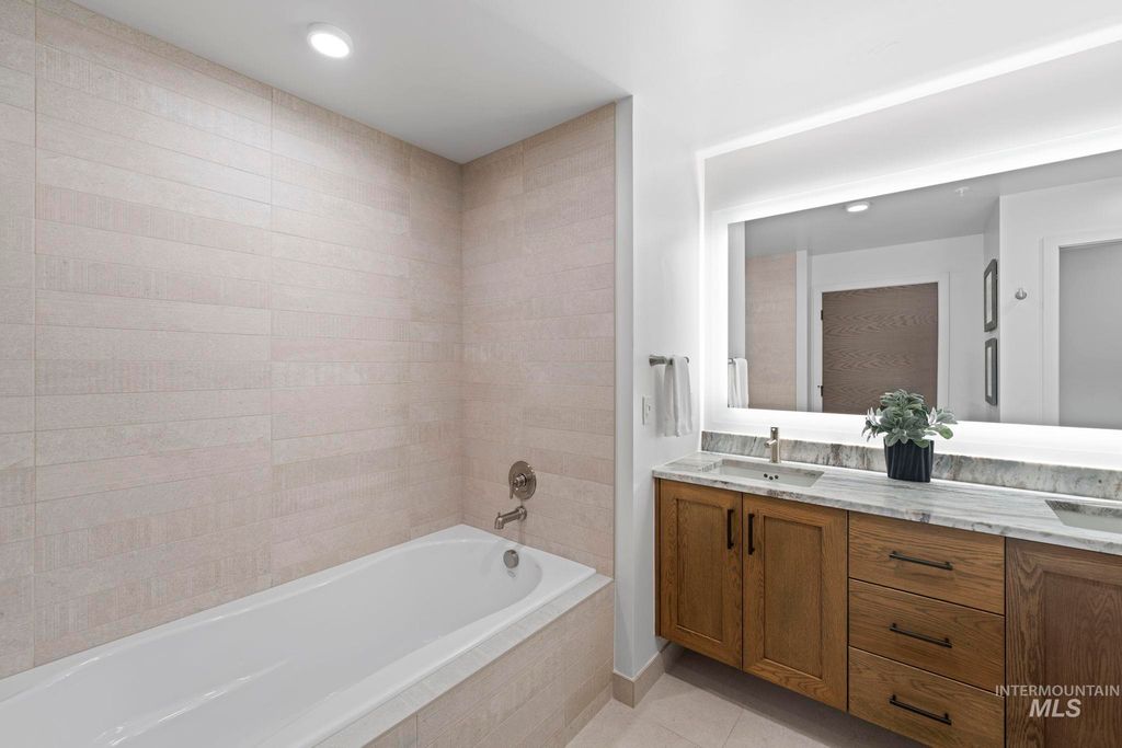 700 Village Dr. 403, Donnelly, ID 83615 photo 41