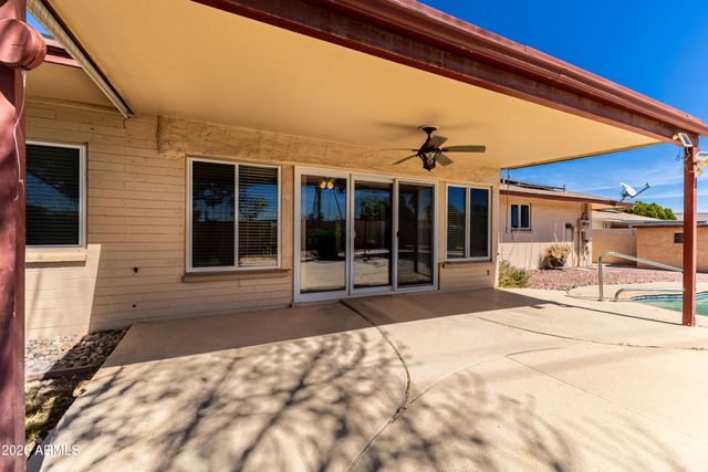 10637 W CARON Drive, Sun City, AZ 85351