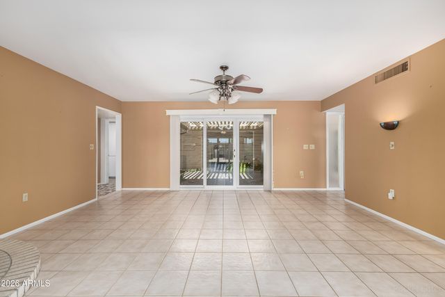 10637 W CARON Drive, Sun City, AZ 85351