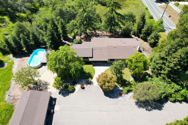 6490 Pleasant Valley Rd, El Dorado, CA 95623