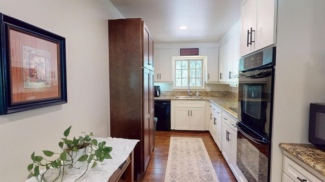 6490 Pleasant Valley Rd, El Dorado, CA 95623