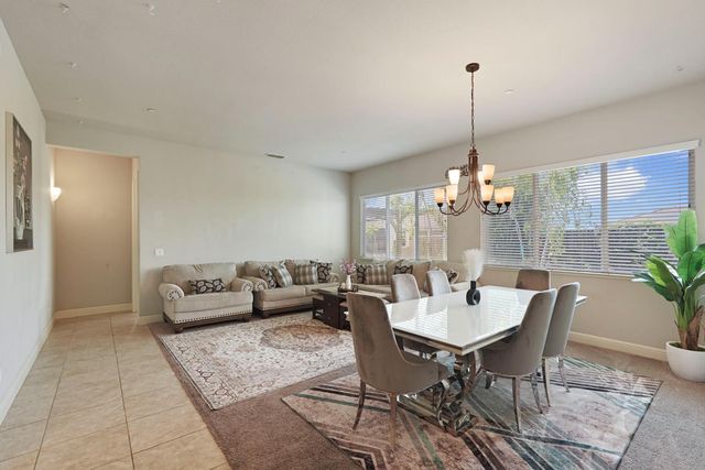 1093 DiMaggio Way, Galt, CA 95632