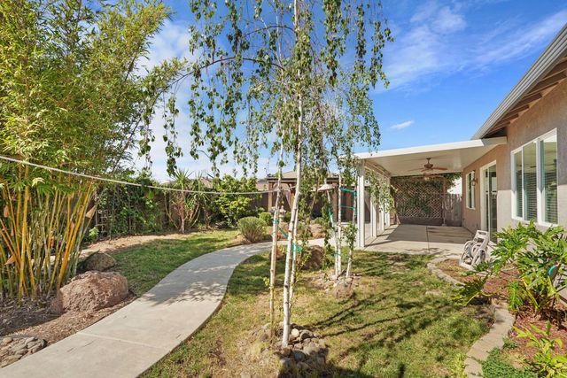 1093 DiMaggio Way, Galt, CA 95632