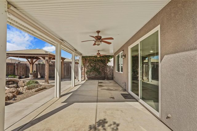 1093 DiMaggio Way, Galt, CA 95632