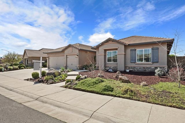 1093 DiMaggio Way, Galt, CA 95632