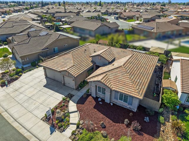 1093 DiMaggio Way, Galt, CA 95632