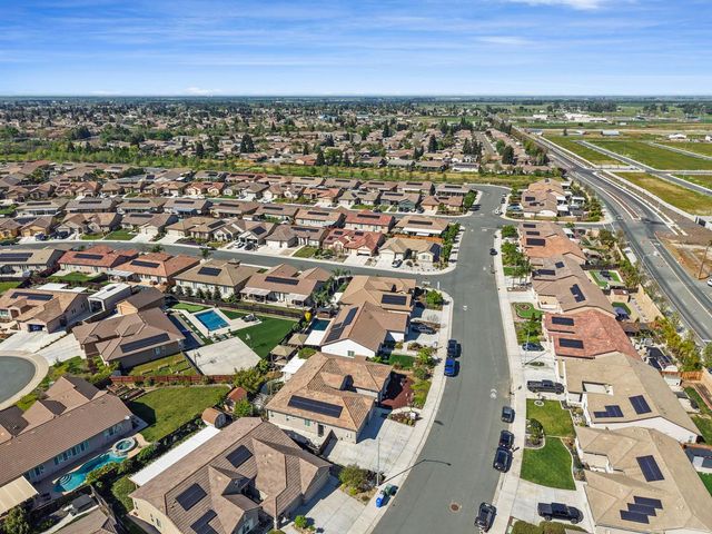 1093 DiMaggio Way, Galt, CA 95632