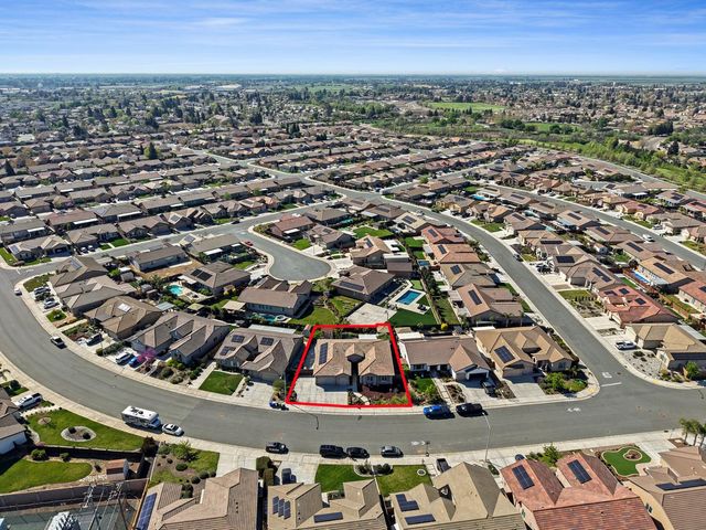 1093 DiMaggio Way, Galt, CA 95632