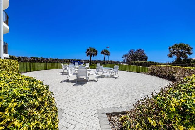 5300 Highway A1a None 302, Vero Beach, FL 32963