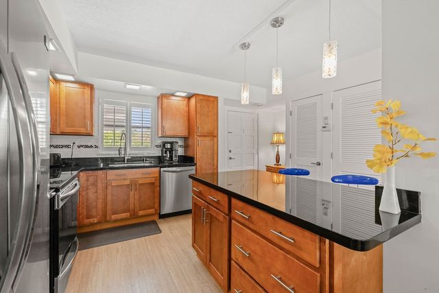 5300 Highway A1a None 302, Vero Beach, FL 32963