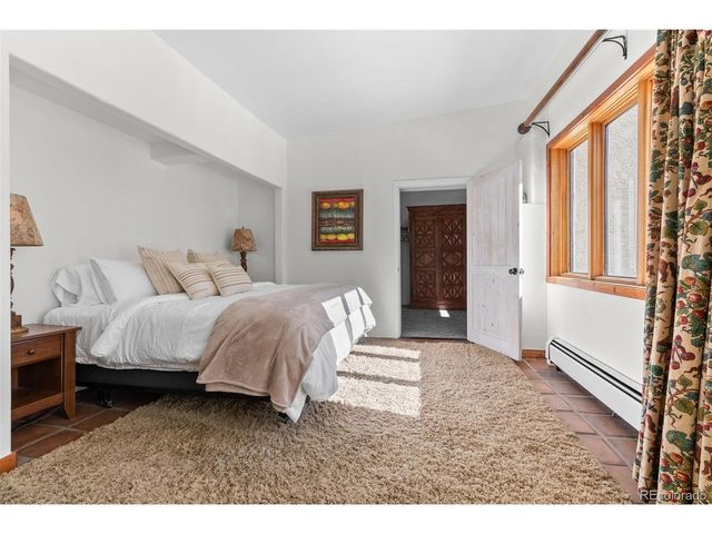1053 Red Moon Rd, Evergreen, CO 80439
