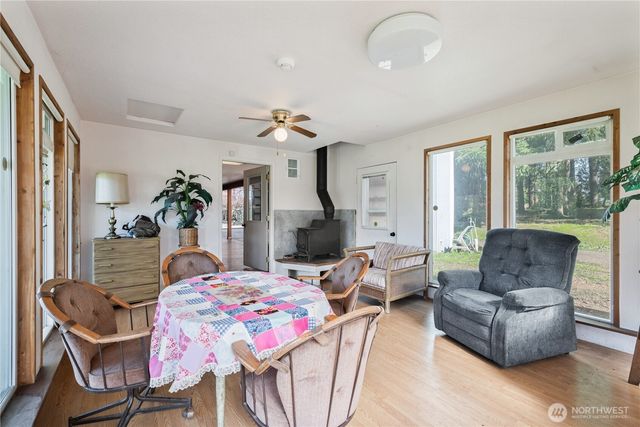 302 Studebaker Road, Castle Rock, WA 98611