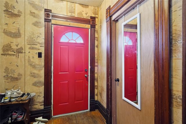 1021 High Street, Grinnell, IA 50112