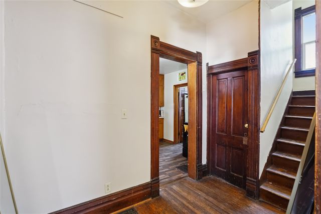 1021 High Street, Grinnell, IA 50112