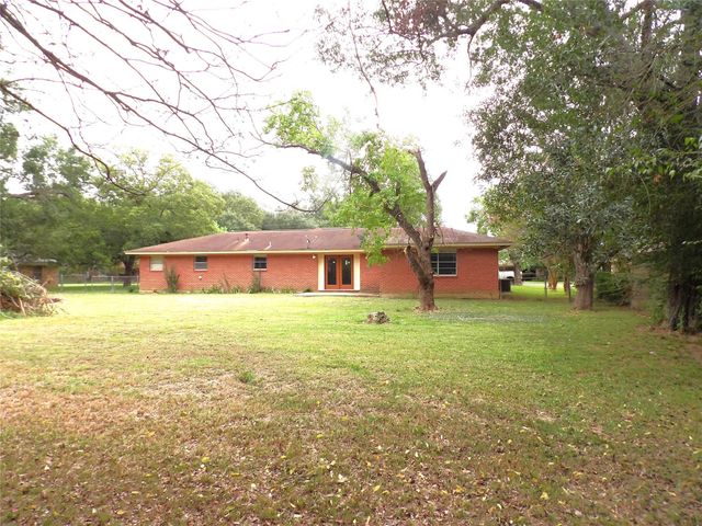 119 Charles Street, Crockett, TX 75835