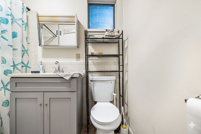 25 Fessenden Street, Boston, MA 02126