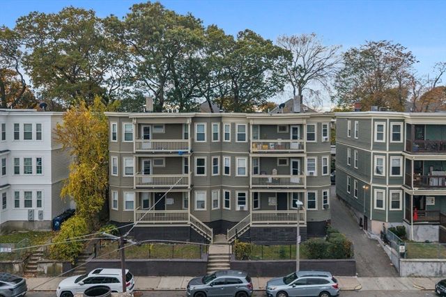 25 Fessenden Street, Boston, MA 02126