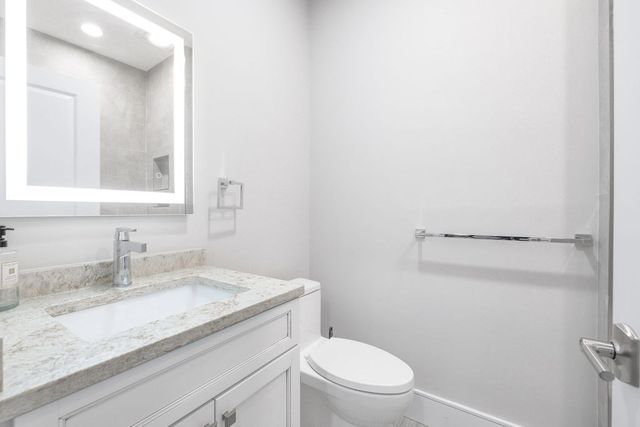 7 Whitman St 1, Somerville, MA 02144