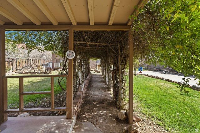 356 N 300 W, St. George, UT 84770