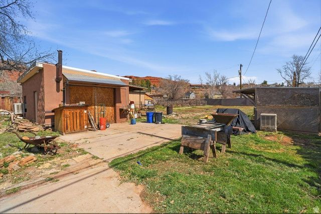 356 N 300 W, St. George, UT 84770